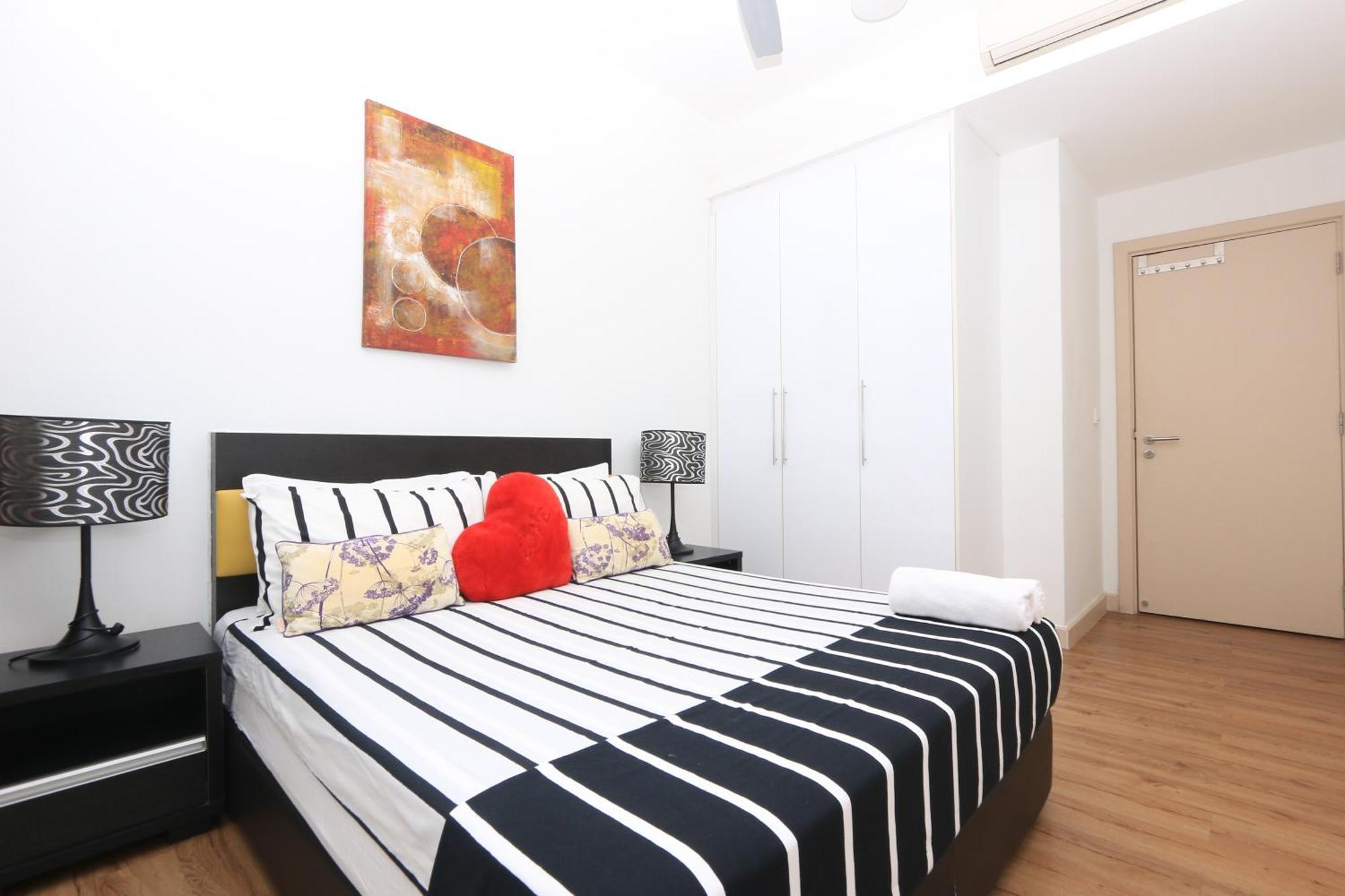 Suasana Bukit Ceylon Apartemen Kuala Lumpur
